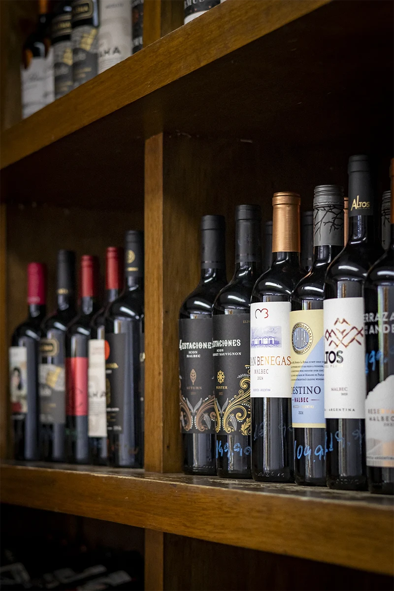 Vinoteca Adega de Comer — galeria-vinoteca-7